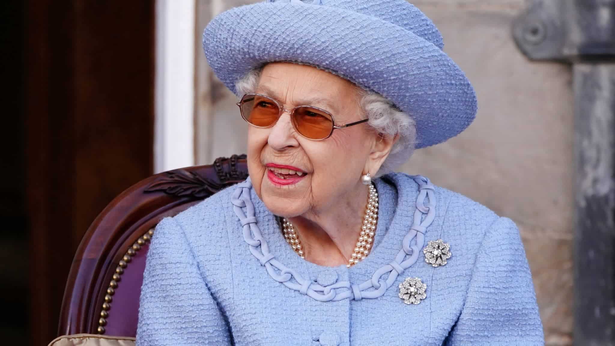 Décès d’Elizabeth II : les internautes jugent malvenu le compte Instagram de la famille royale