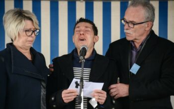 Affaire Daval : détails sur le texte lu par Jonathann Daval le jour de la fameuse marche blanche