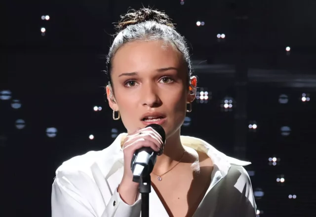 'Je ne m'y attendais pas…' : Enola surprise en rallumant son téléphone après la fin de Star Academy