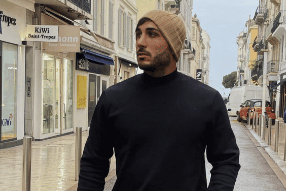 Vivian Grimigni : totalement nu dans un magasin après avoir perdu un pari !