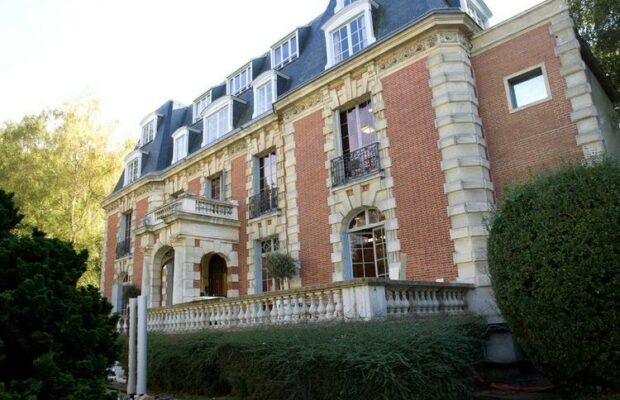 Star Academy : le propriétaire du château de Dammarie-Lès-Lys prend la parole