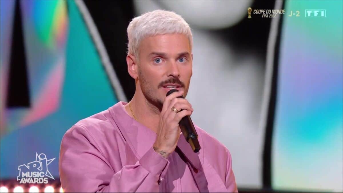 NMA-nrj-music-award-2022-matt-pokora