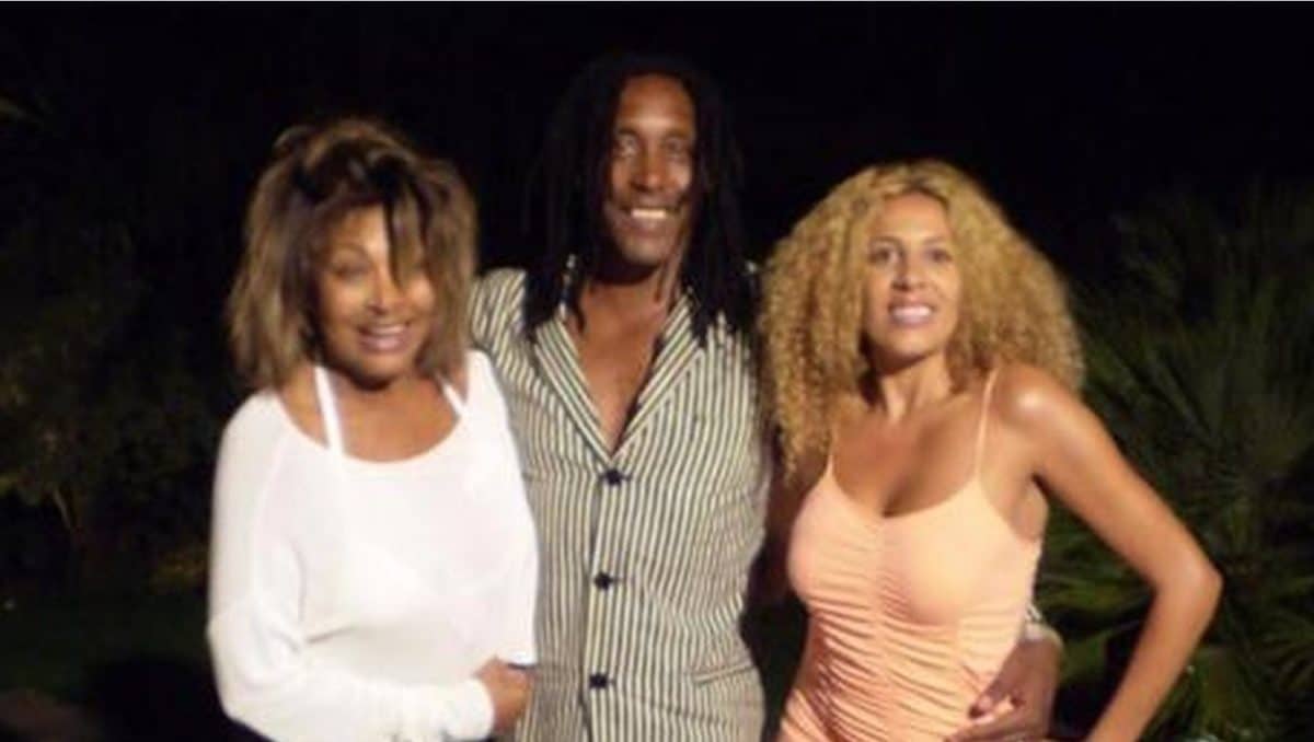 Afida Turner en deuil de son mari : les 1ers éléments sur le décès du fils de Tina Turner se précisent