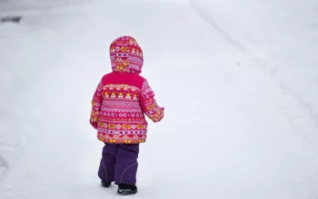 Trois enfants meurent après être tombés dans un lac gelé