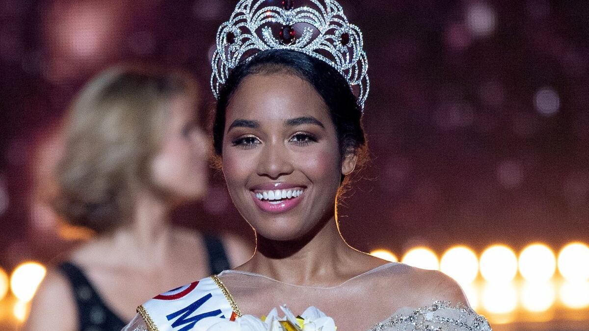 Miss France 2023 : découvrez pourquoi la couronne ne doit pas faire plus de 10,5 cm de hauteur !