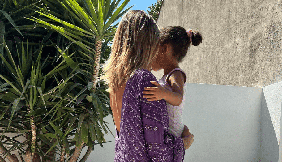 Anaïs Camizuli : accusée de maltraitance et de racisme envers sa fille, elle décide d'agir