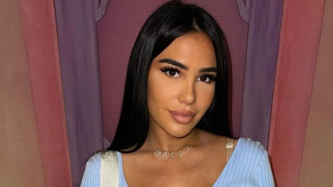 Milla Jasmine : accusée de s'exhiber en priant, elle réplique cash