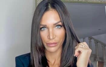 Julia Paredes : complexée, elle s'explique sur sa prochaine intervention chirurgicale