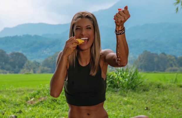 Mélanie Dedigama : en vacances au Sri Lanka, elle se retrouve nez à nez avec une vipère