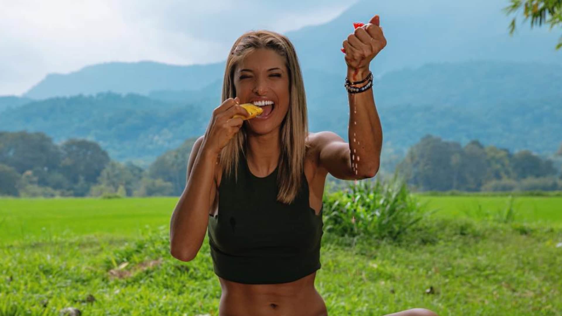 Mélanie Dedigama : en vacances au Sri Lanka, elle se retrouve nez à nez avec une vipère