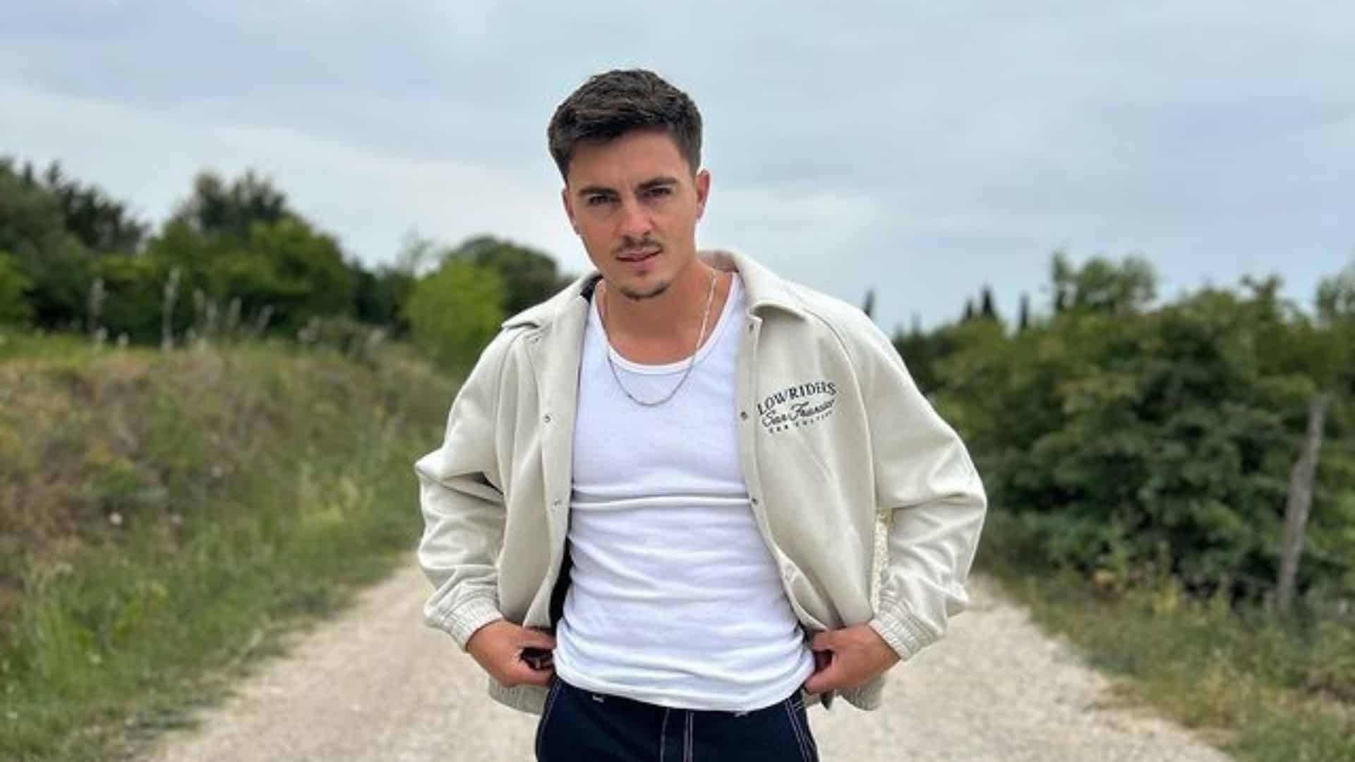 Simon (Love Island) : il s'exprime sur les coulisses de Love Island et plus particulièrement sur Perle