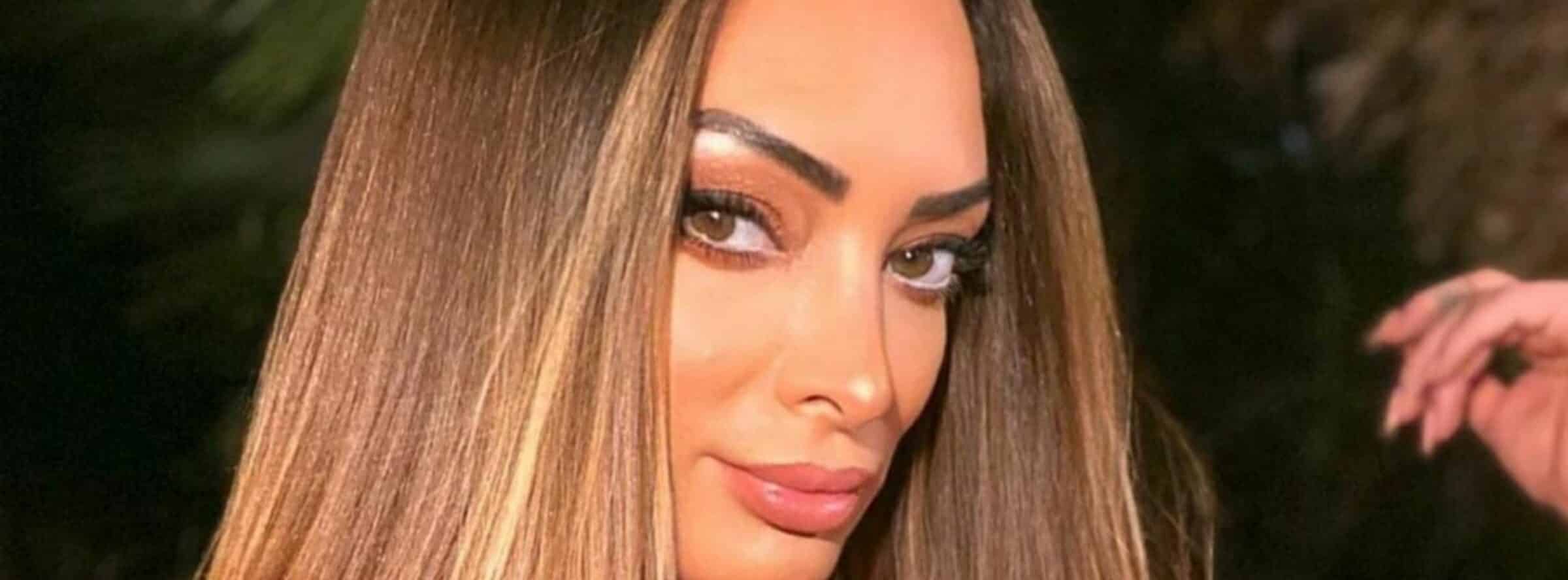 Émilie Nef Naf : sa récente transformation physique saluée par ses fans Émilie Nef Naf : sa récente transformation physique saluée par ses fans