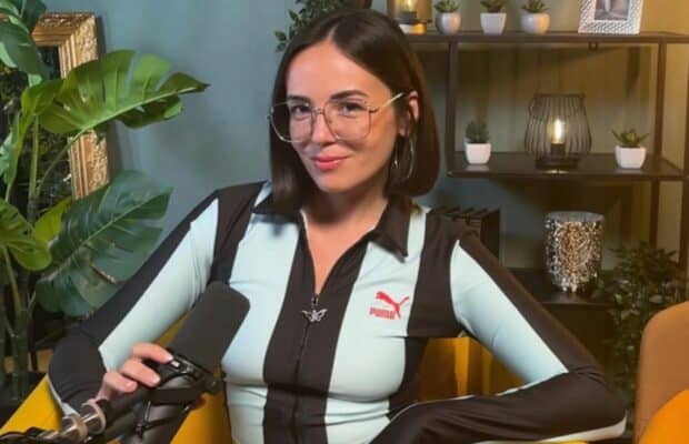 Agathe Auproux : elle affiche un abonné qui lui a envoyé ses parties intimes en photo