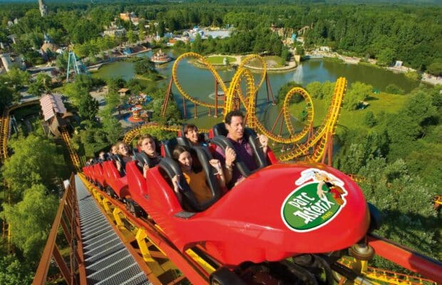 Parc Astérix : refusée sur une attraction à cause de sa corpulence, elle raconte son humiliation