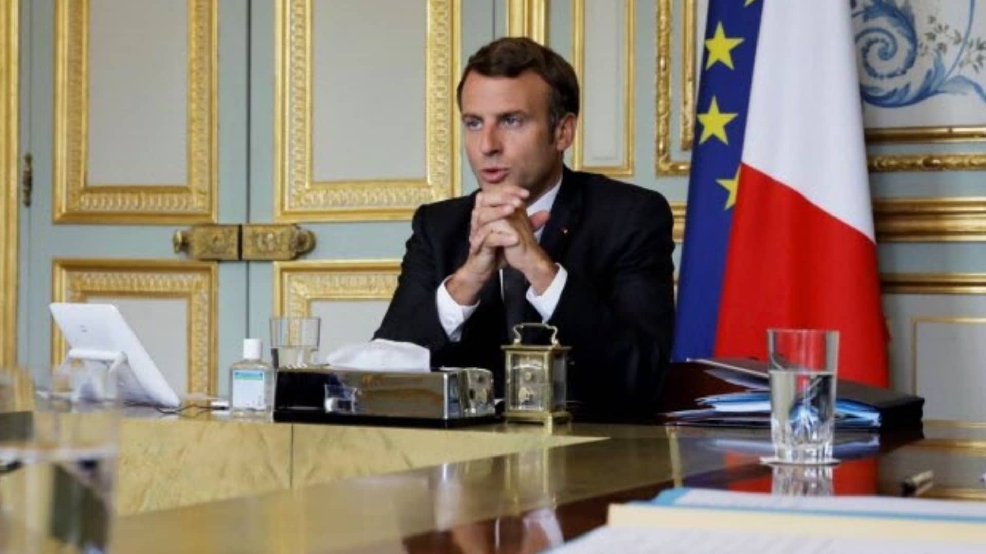 Emmanuel Macron : un bout de doigt humain a été envoyé par courrier à l'Élysée