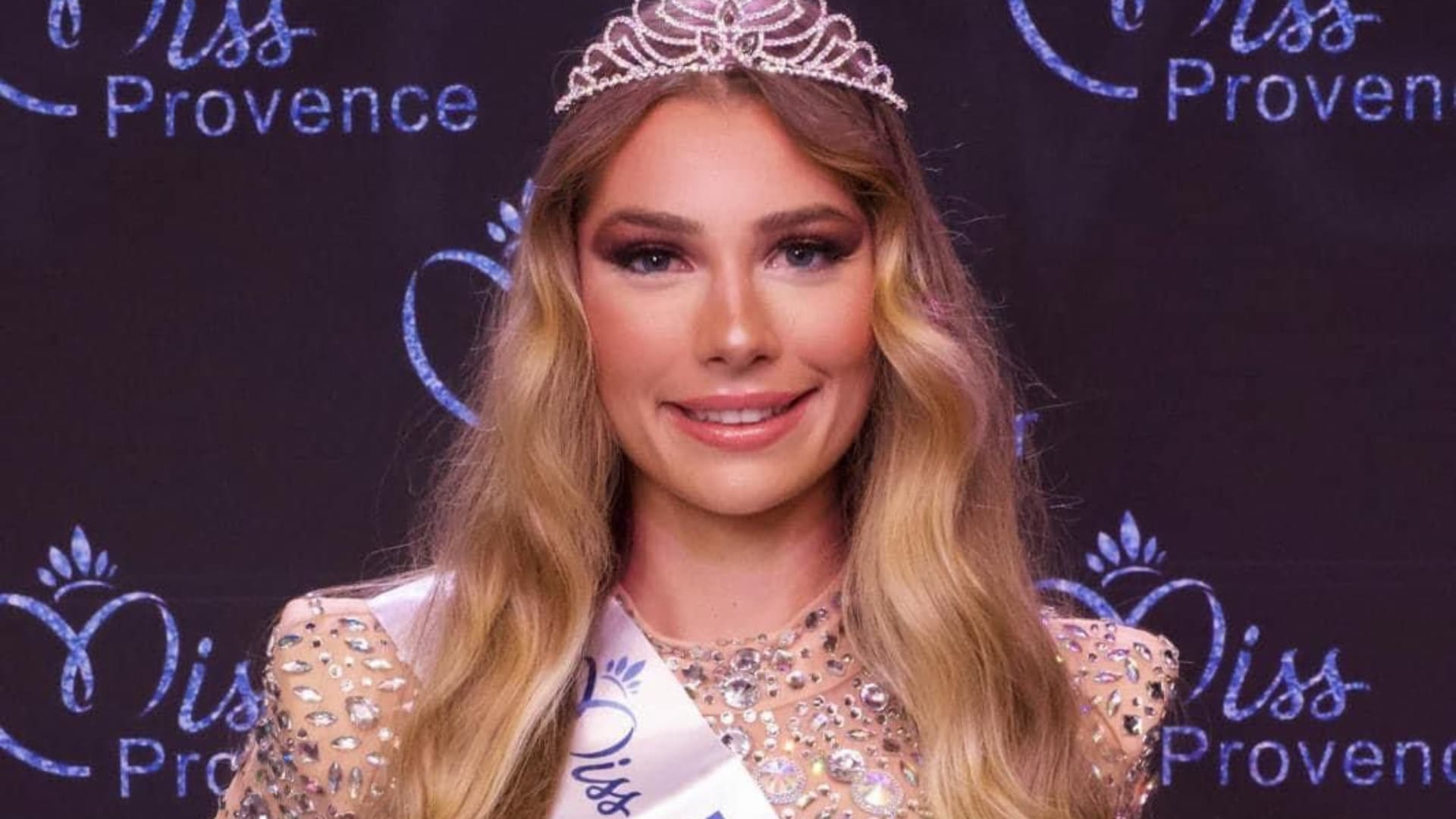 Miss France 2023 : Adélina Blanc élue Miss Provence 2023, les internautes interpellés
