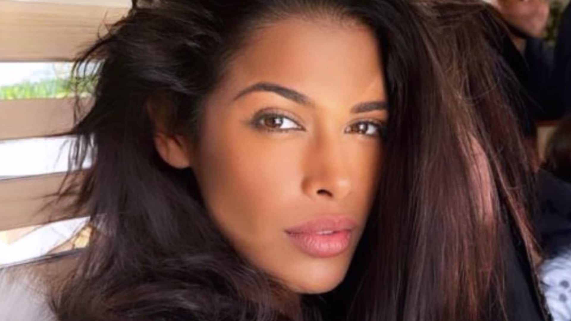 'Plus superficielle tu meurs' : Ayem Nour de retour sur les réseaux sociaux, elle se montre ultra sexy