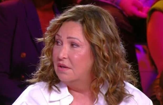 'Arrêtez tout, c’est une catastrophe' : Evelyne Thomas très gênée pour sa première dans TPMP