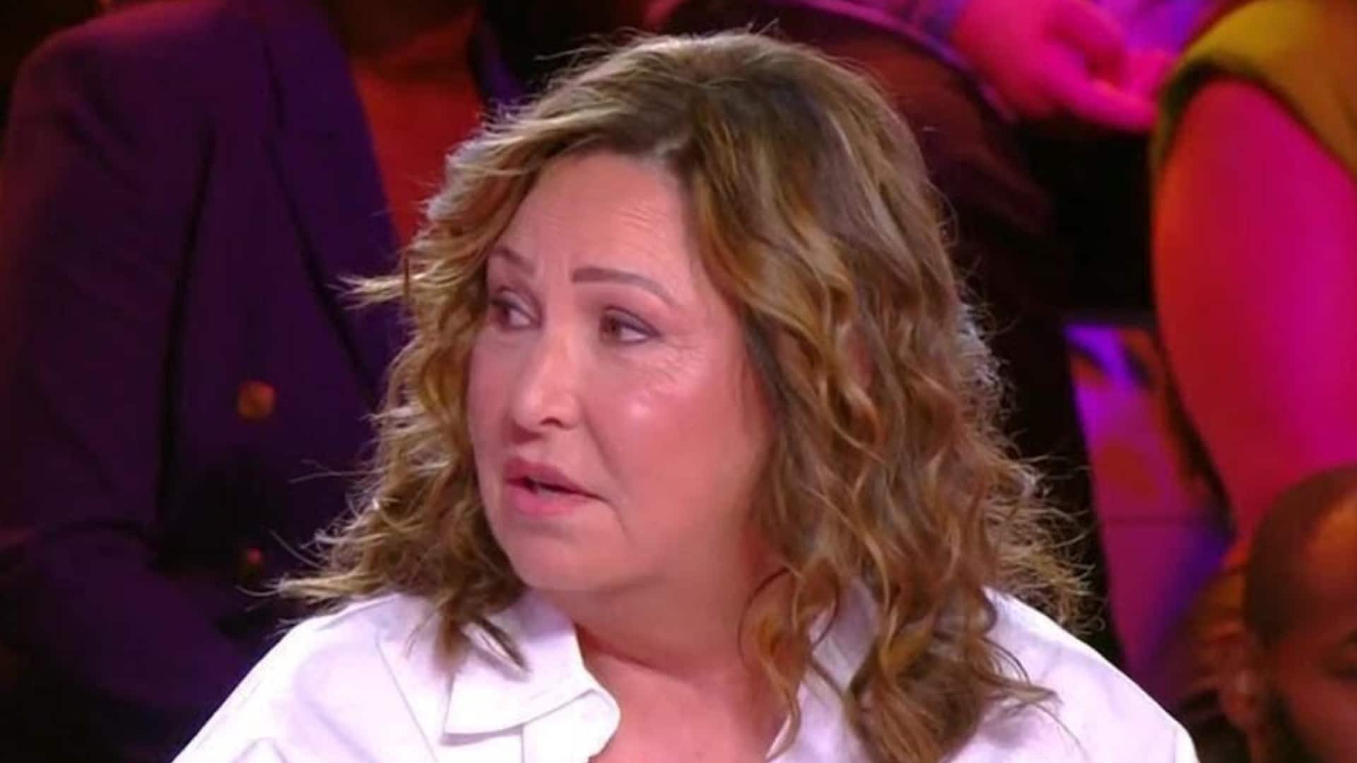 'Arrêtez tout, c’est une catastrophe' : Evelyne Thomas très gênée pour sa première dans TPMP