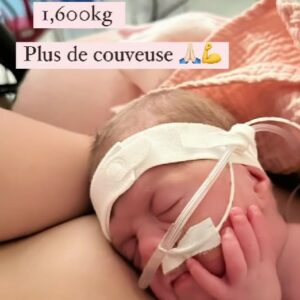 Amandine Pellissard : elle revient très surprise de l'hôpital où elle a rendu visite à sa fille Maéna