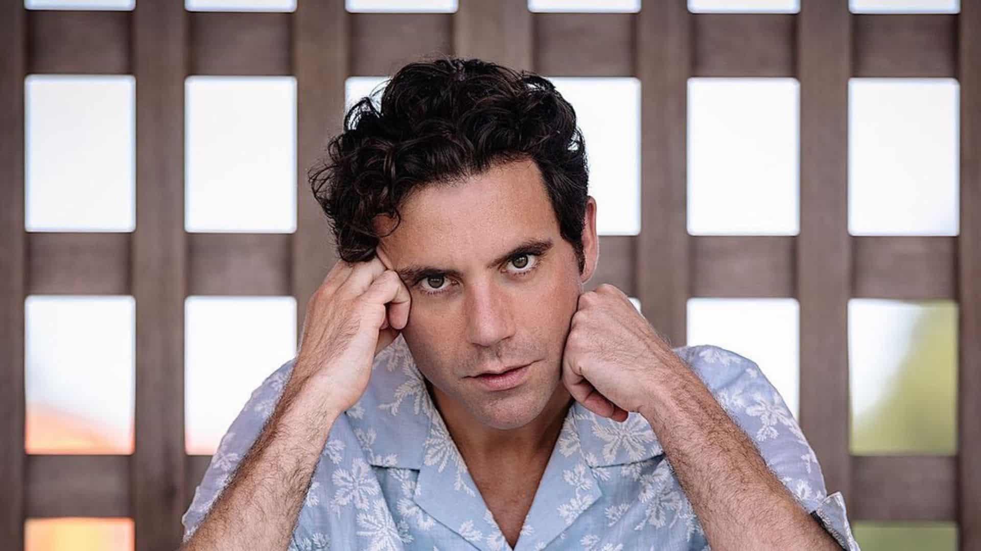 Mika : victime de harcèlement à l'école, il revient sur son passé douloureux