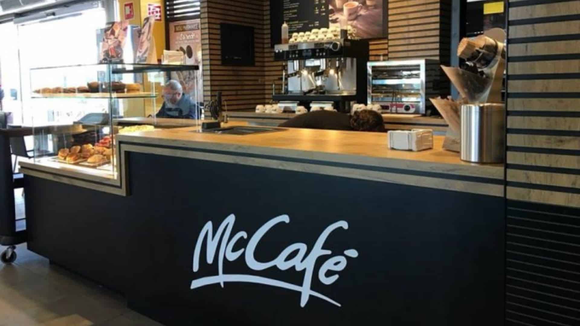 McDonald’s : une employée explique pourquoi vous ne devez jamais acheter un café dans le fast-food