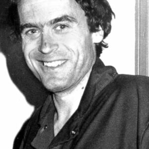 'Petit homme...' : une femme qui a survécu au tueur en série Ted Bundy se livre comme rarement