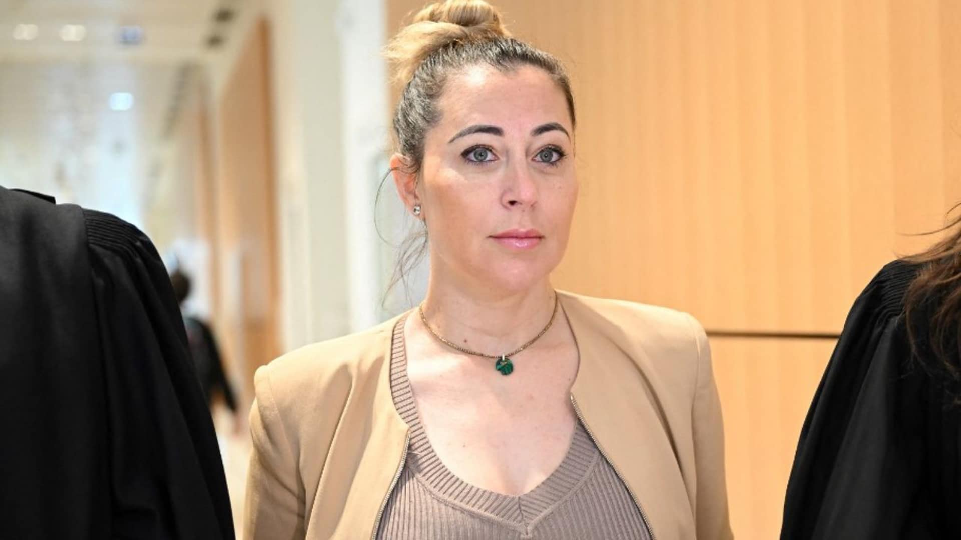 Magali Berdah : "à deux doigts de se jeter par la fenêtre", son procès tourne au cauchemar