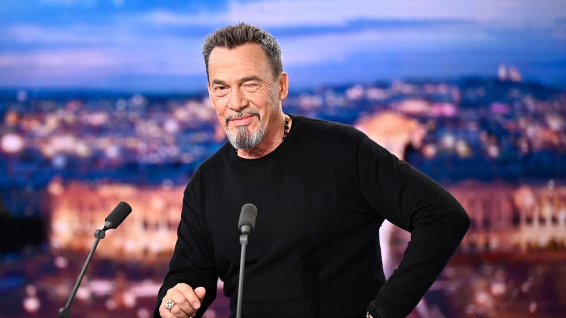 Florent Pagny : atteint d'un cancer, le chanteur donne de ses nouvelles