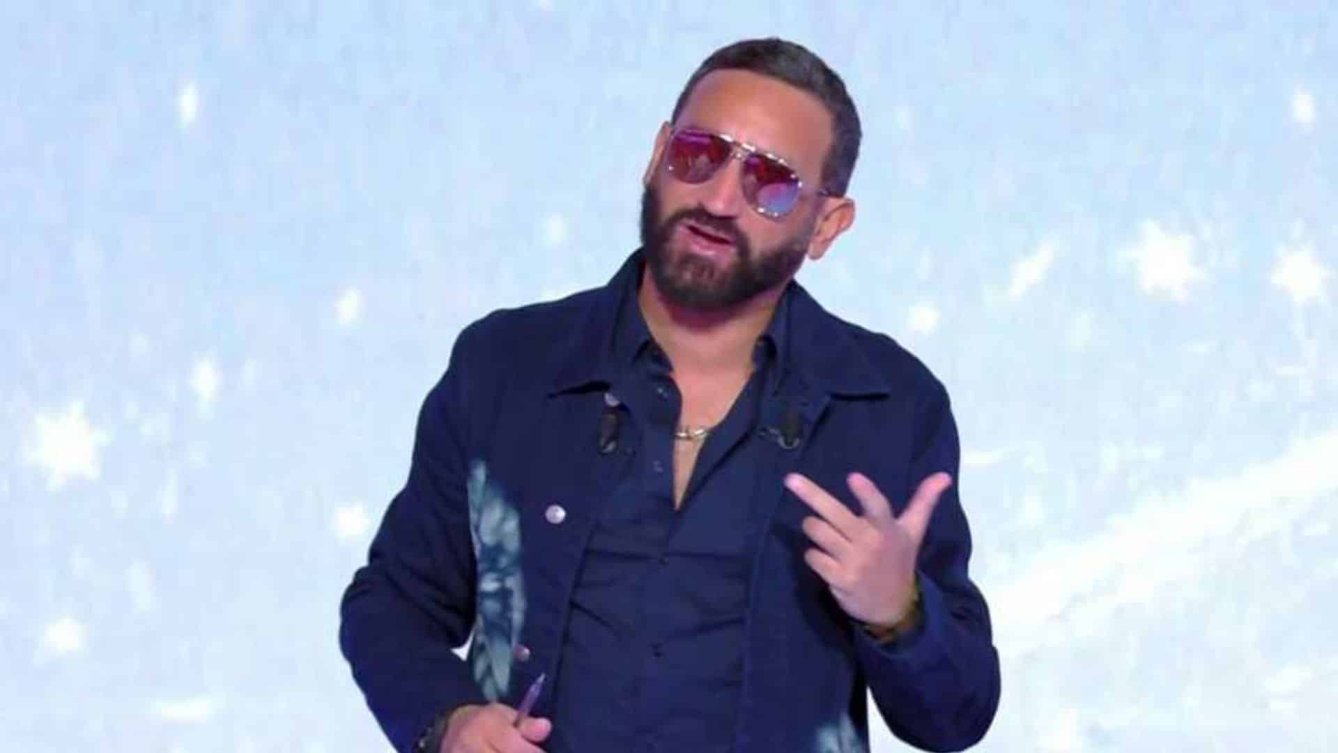 TPMP : pourquoi Cyril Hanouna portait des lunettes ce jeudi 9 novembre dans l'émission ?