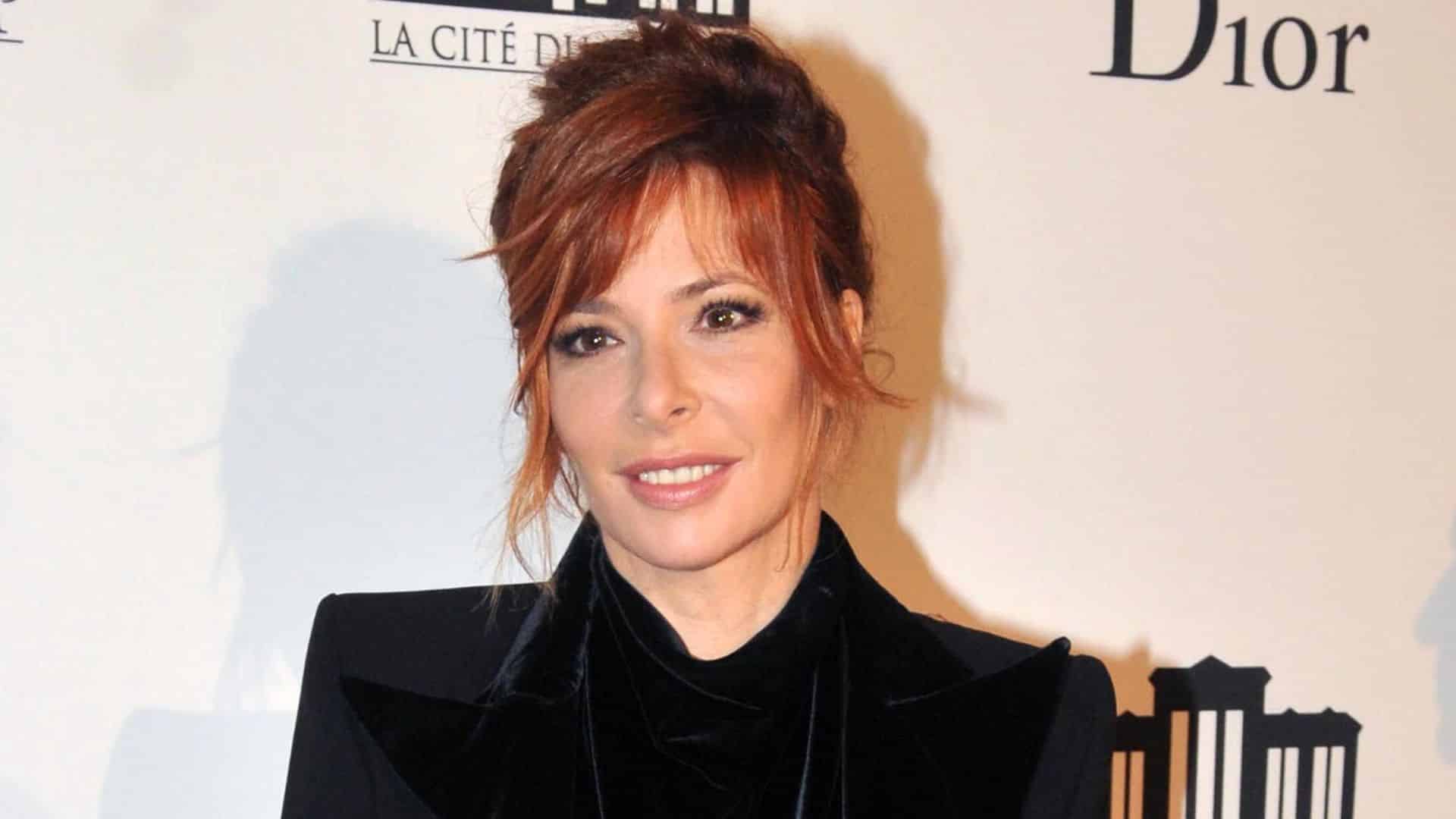 "C'est assez perturbant" : une photo de Mylène Farmer "rajeunie" interpelle les internautes