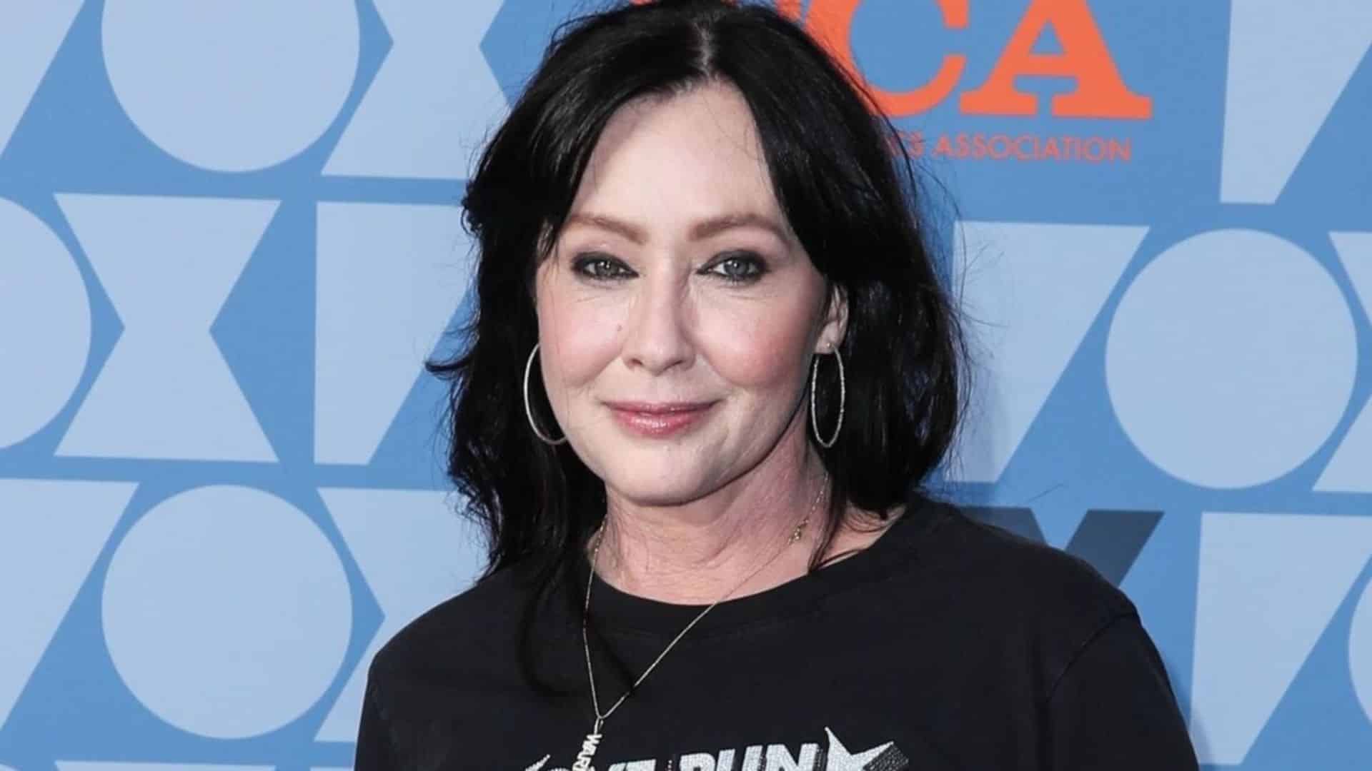 Shannen Doherty atteinte d’un cancer invasif : elle lutte contre plusieurs tumeurs, au cerveau et dans les os