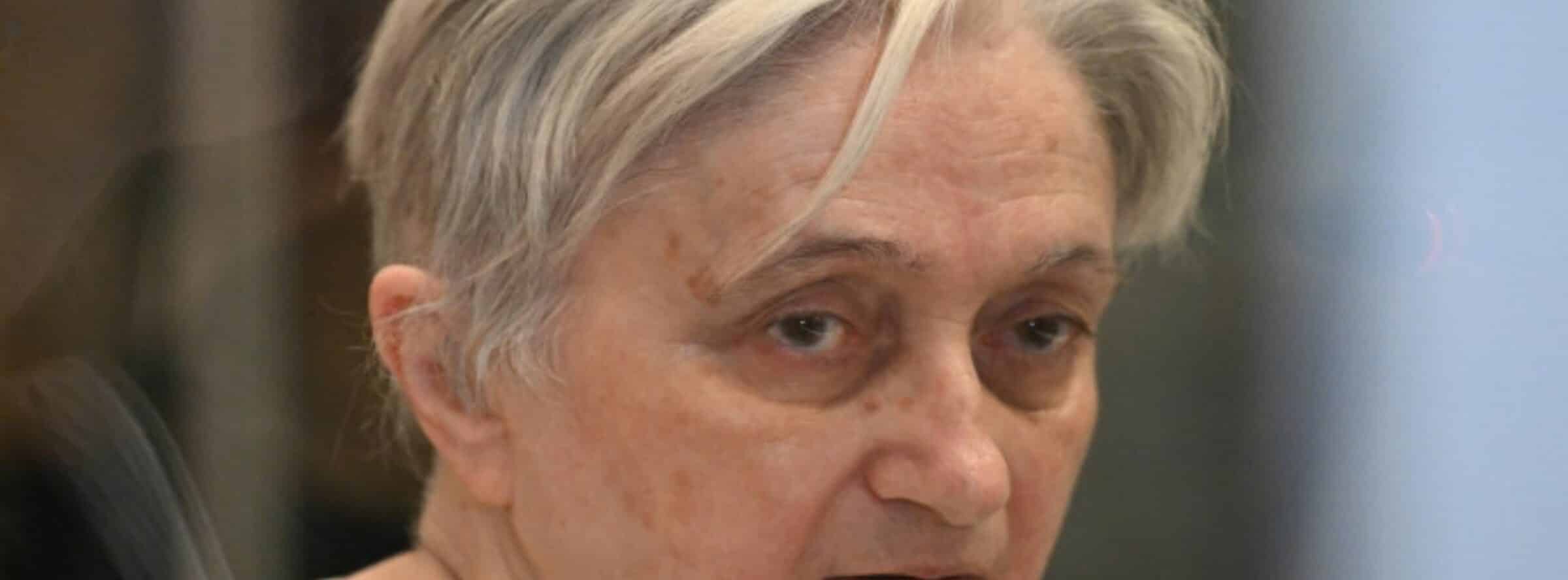 "Si j’avais eu une fille…" : cette phrase très inattendue et perturbante prononcée par Monique Olivier à son procès "Si j’avais eu une fille…" : la phrase inattendue prononcée par Monique Olivier à son procès