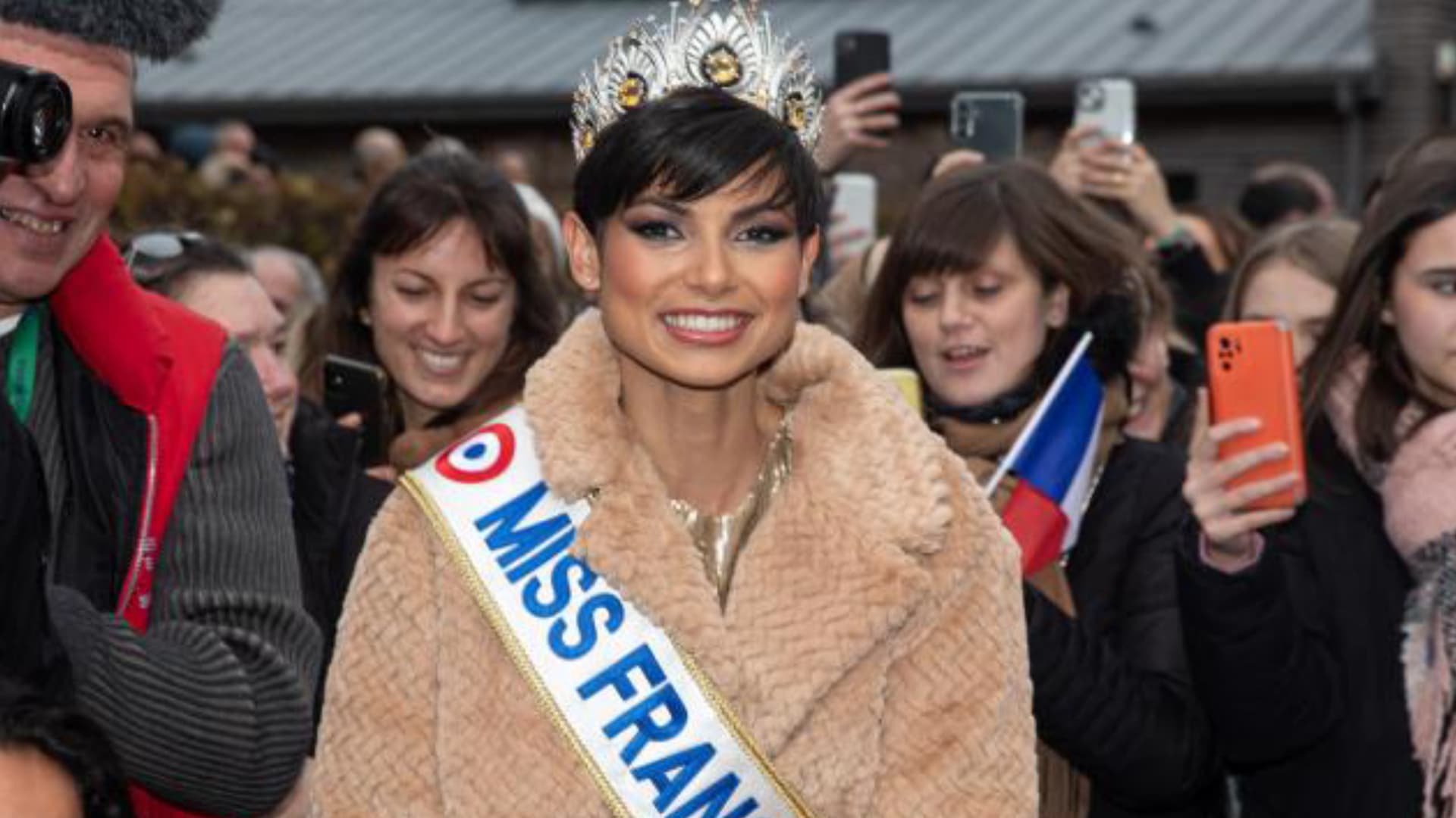 Ève Gilles (Miss France 2024) : elle a failli ne jamais participer au concours