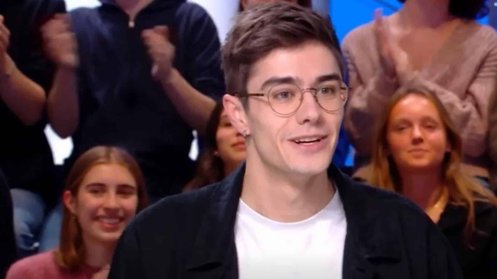 Axel (Star Academy) : sur le point d'arrêter la musique pour se lancer en politique ?