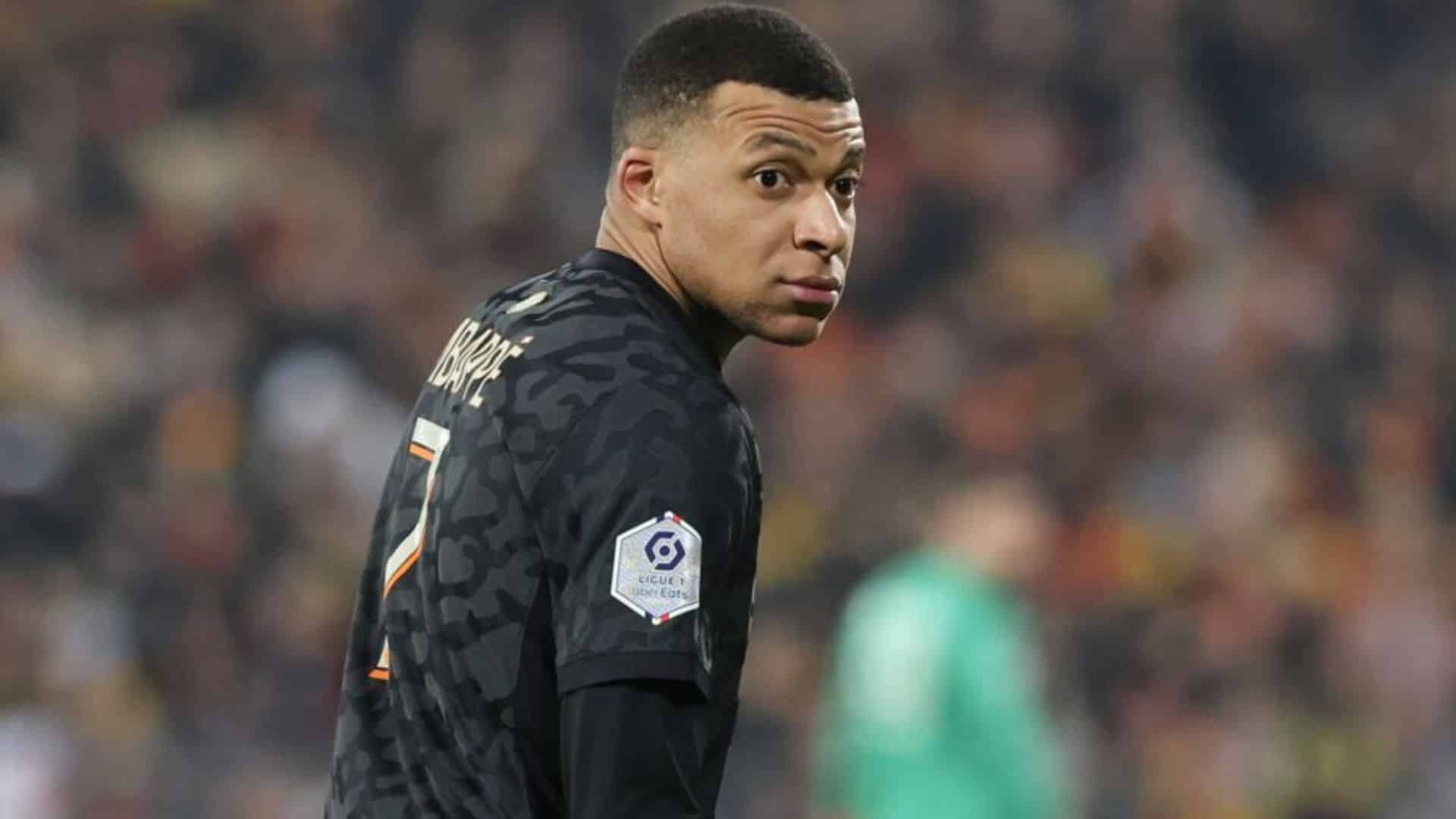 Kylian Mbappé : irrité après un épisode raciste, un match a dû être interrompu