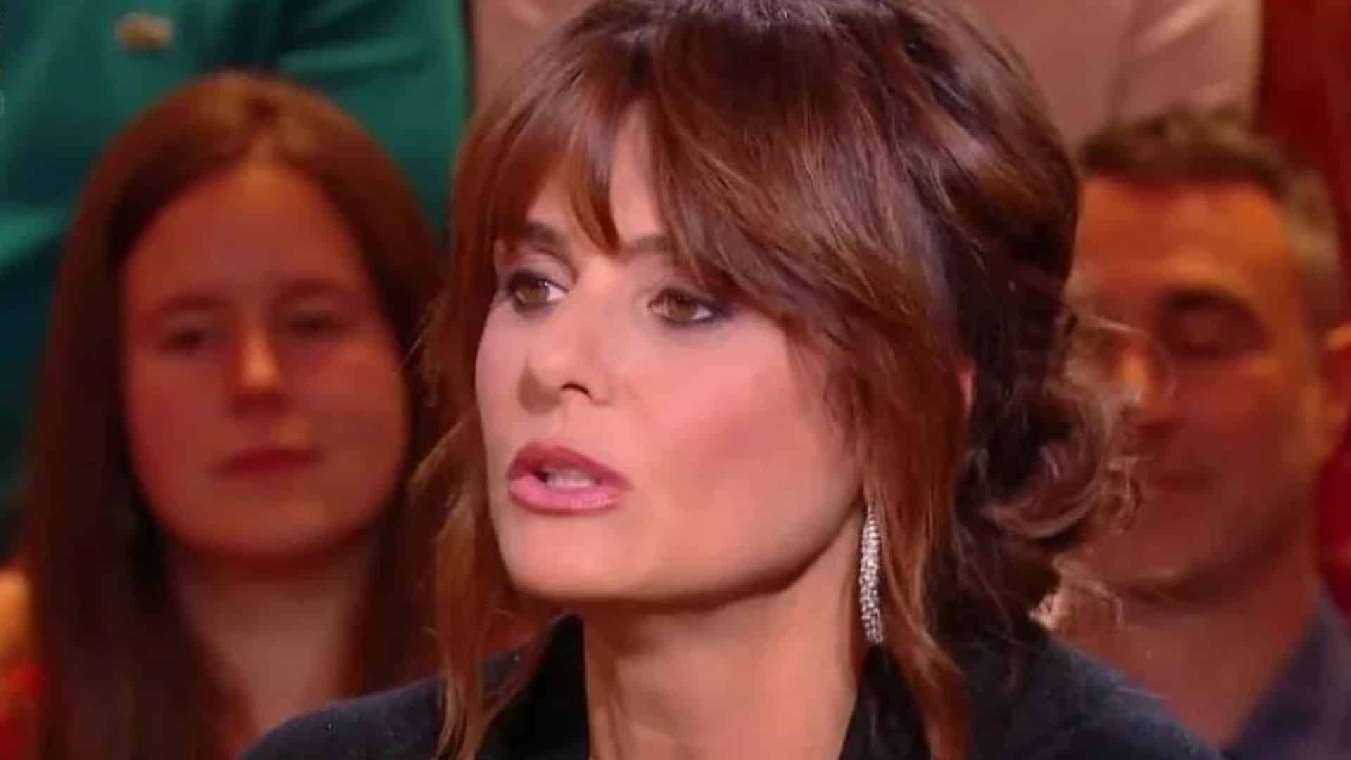 "DSK m’a fait peur" : Faustine Bollaert se confie sur le mauvais comportement du politique avec elle