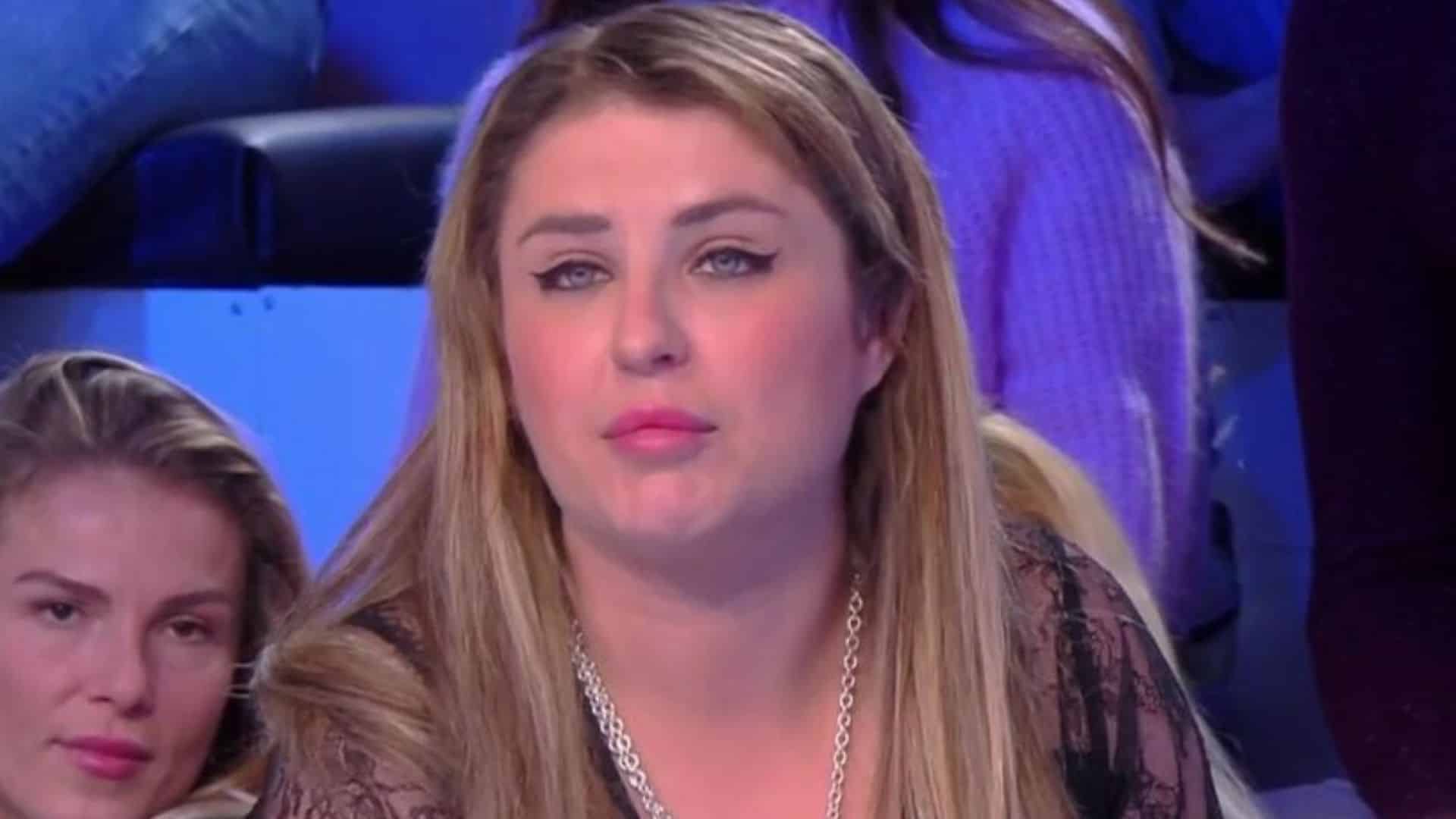 Amandine Pellissard : enceinte de son 10ème enfant ? Elle montre le résultat de son test de grossesse