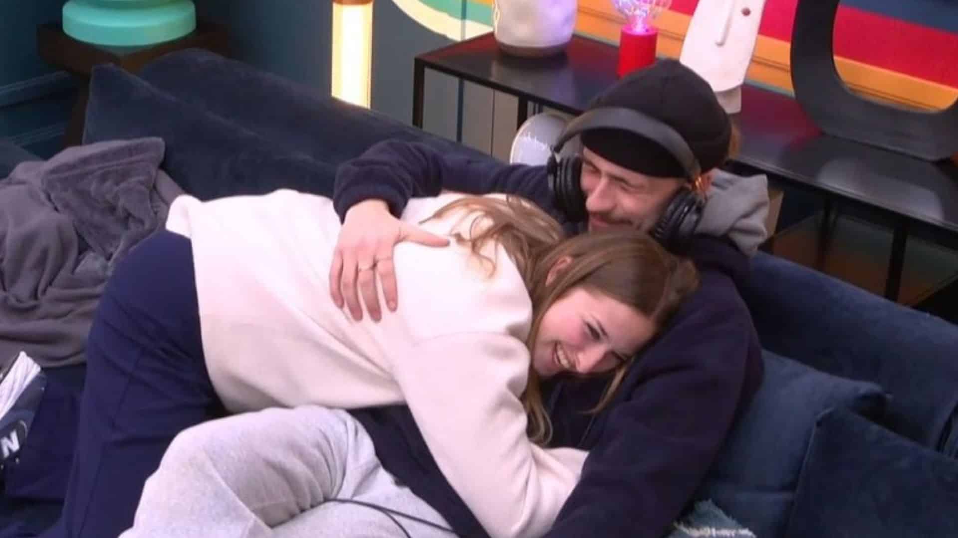 "On ne peut plus vous défendre" : Axel (Star Academy) surprend Héléna et Pierre en plein rapprochement