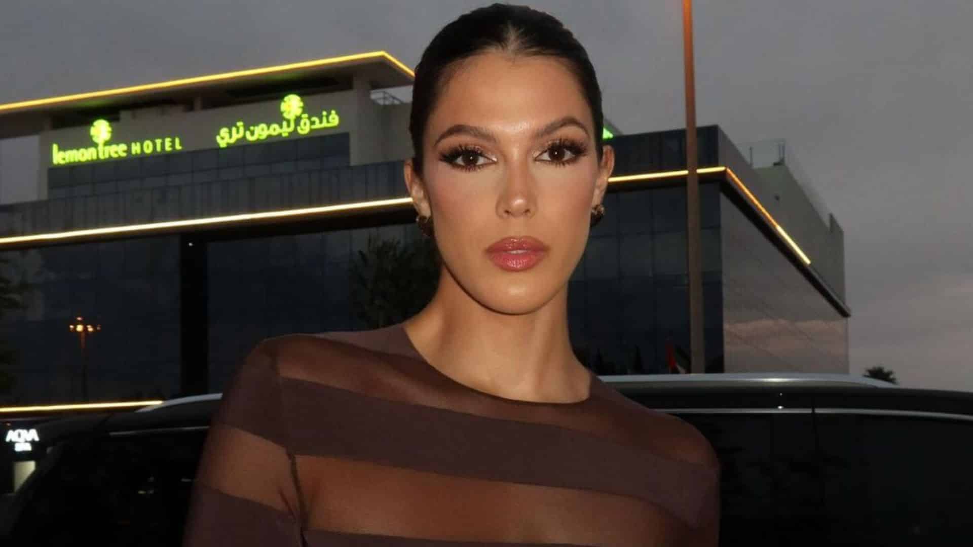 Iris Mittenaere : son tout nouveau look salué par les internautes