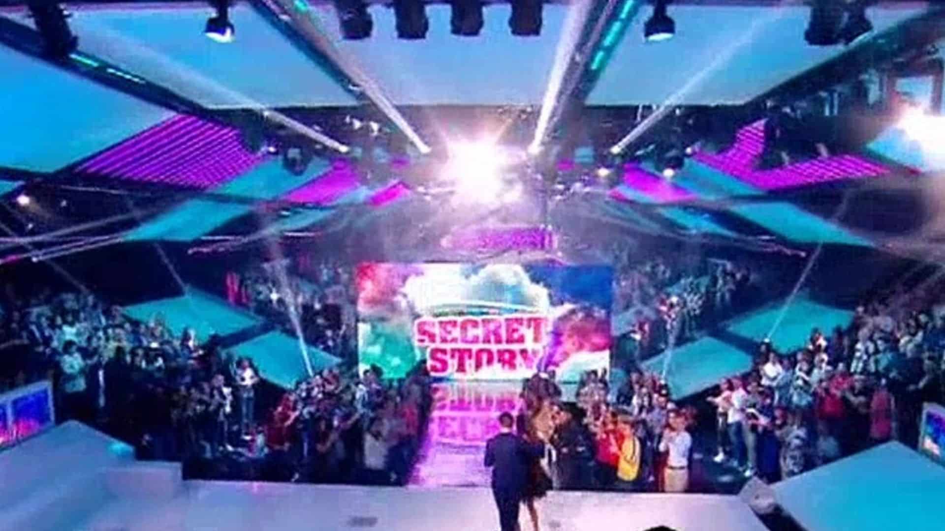 Secret Story : la Voix fait une annonce qui bouleverse les fans