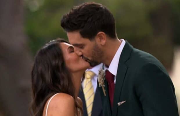 Mariés au premier regard : Tracy revient sur sa nuit de noces avec Flo