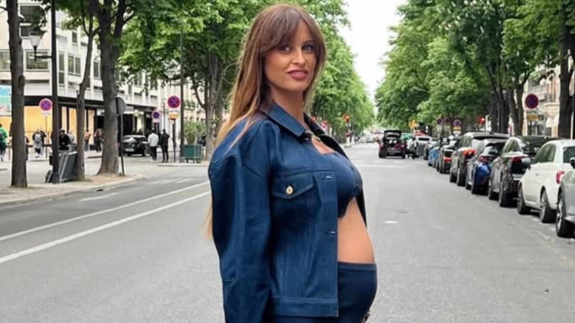 Malika M nard Elle Annonce La Naissance De Sa Fille Et Donne Son 