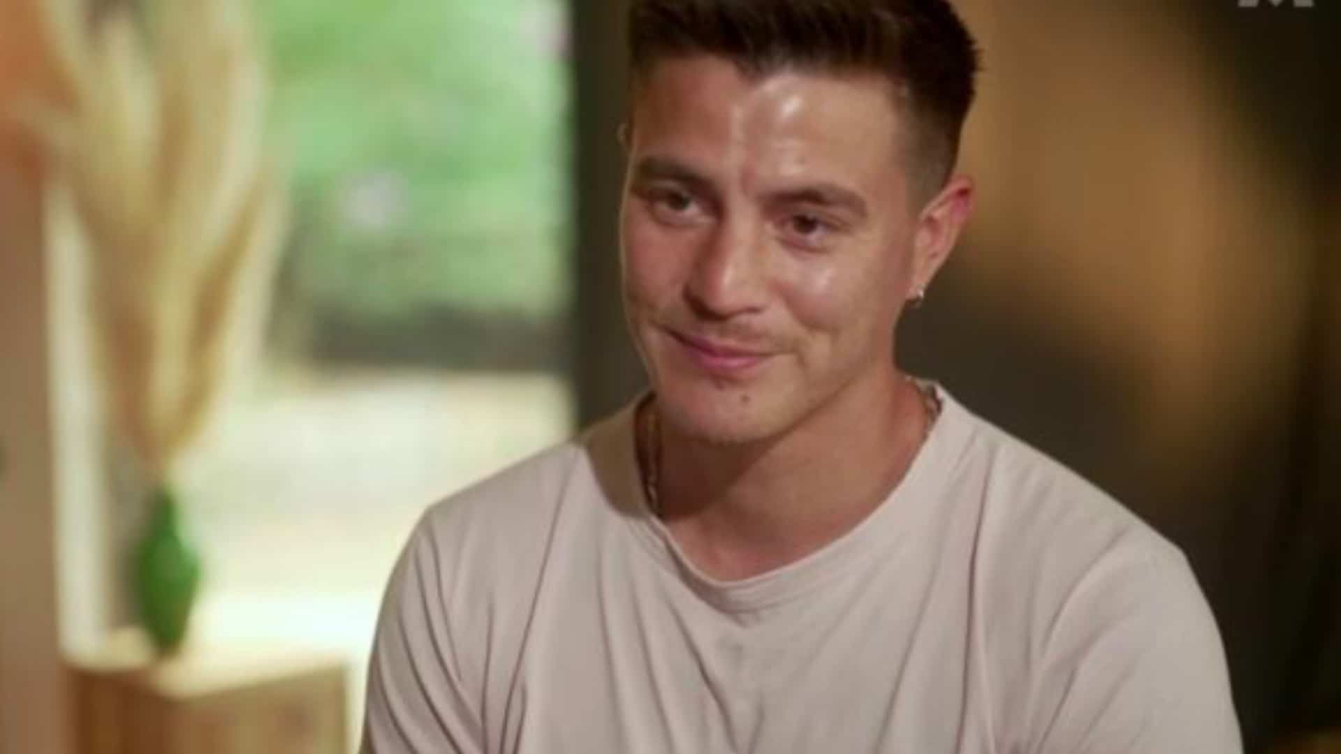 Guillaume aurait-il à coeur de rencontrer toutes les candidates de sa saison de Mariés au premier regard ?