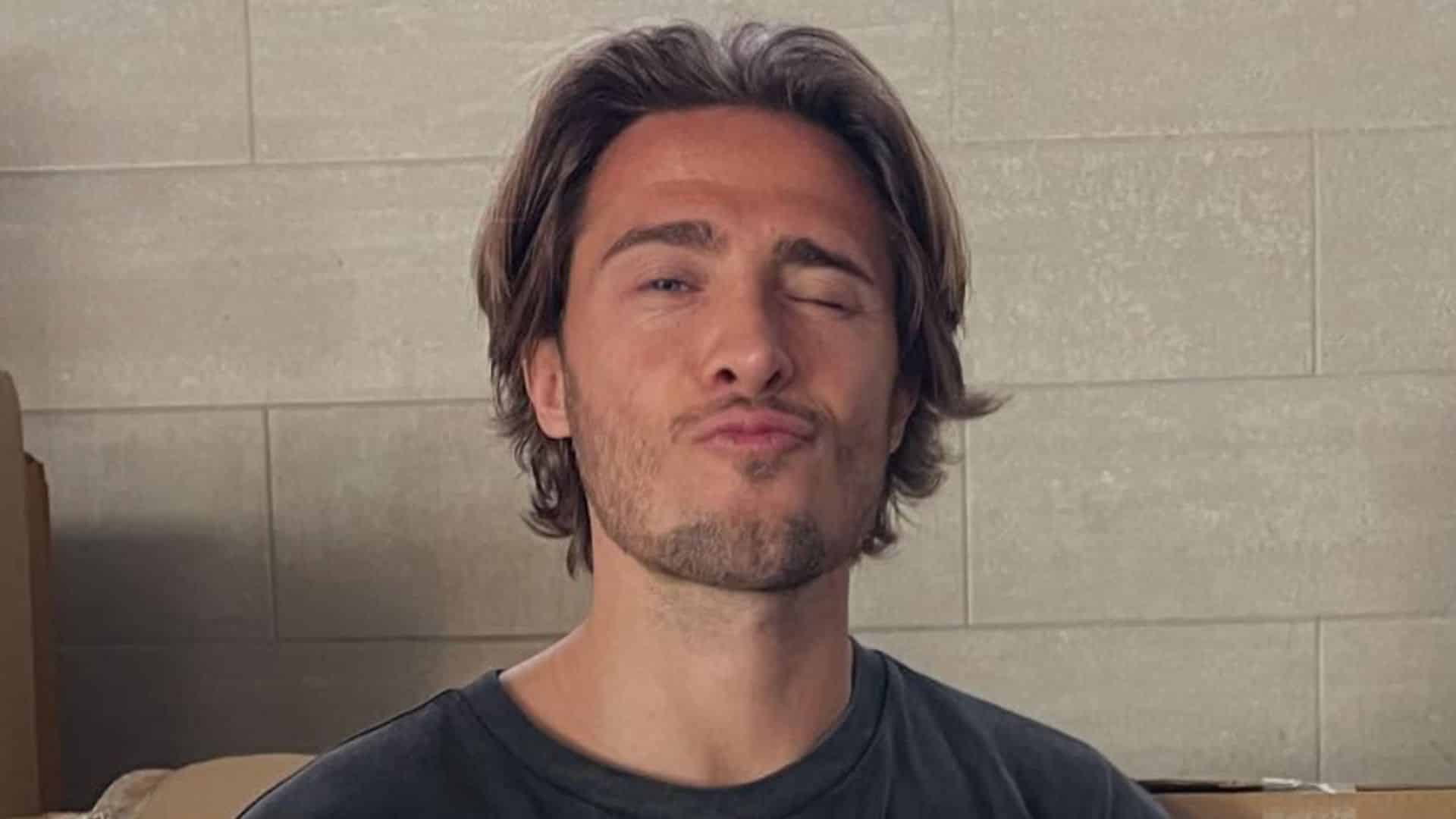 Dylan Thiry : il surprend ses abonnés avec sa nouvelle femme
