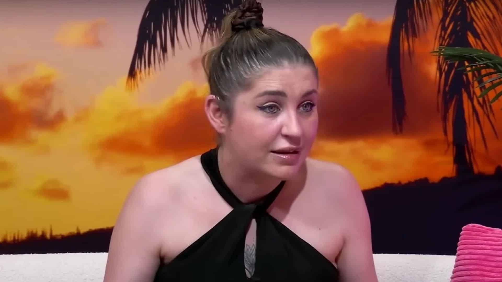 Amandine Pellissard : de retour sur les plateformes privées, elle annonce du changement