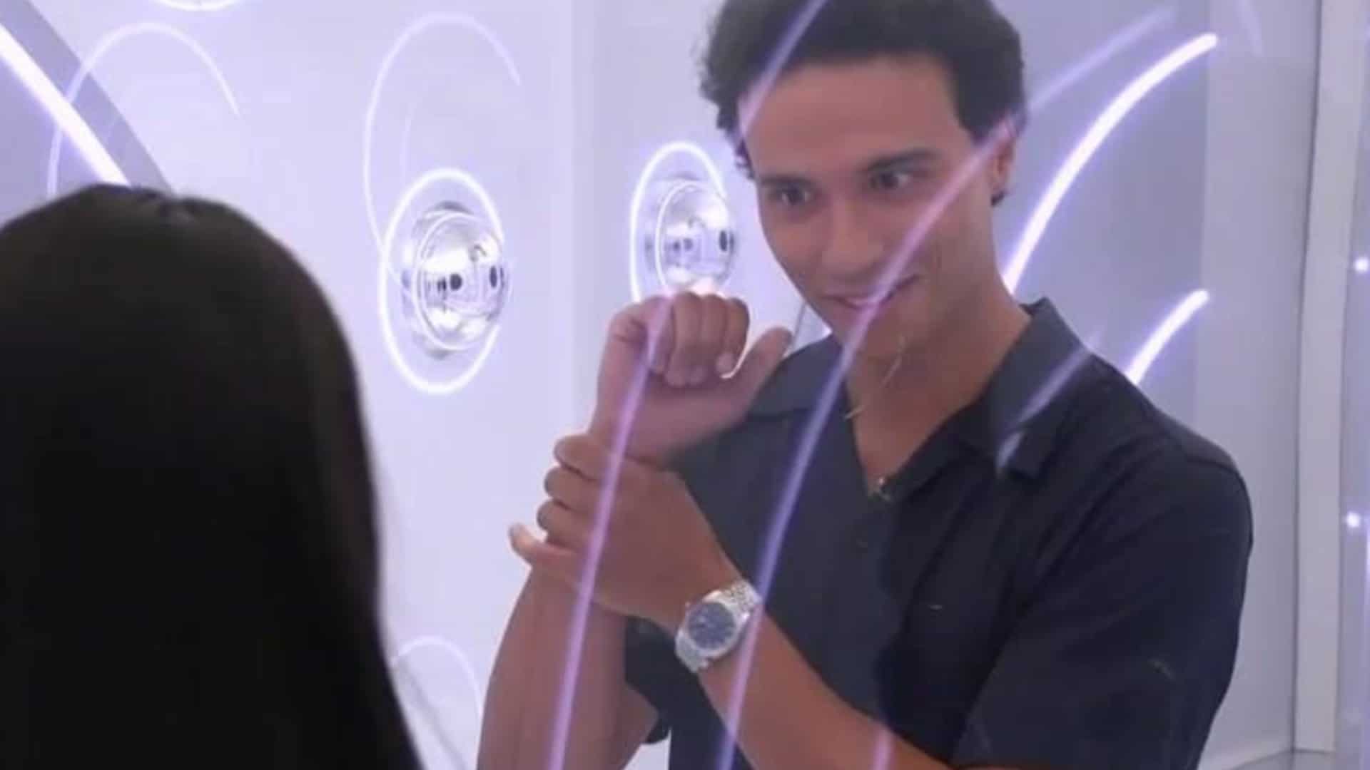 Secret Story : la production obligée d'intervenir après la venue du jumeau de Mayer dans le sas