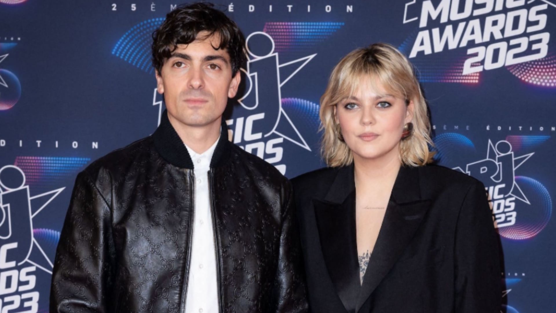 Louane : la chanteuse a dit oui à son compagnon Florian
