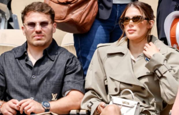 Iris Mittenaere : au cœur d’une tourmente et toujours en couple avec Antoine Dupont ?