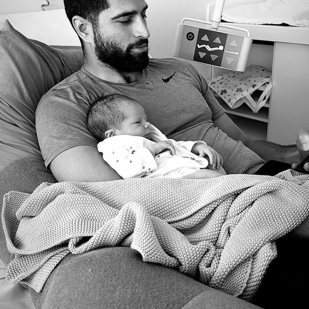 Nicolas Barbeyron : l'ancien candidat des Princes de l'Amour vient de devenir papa